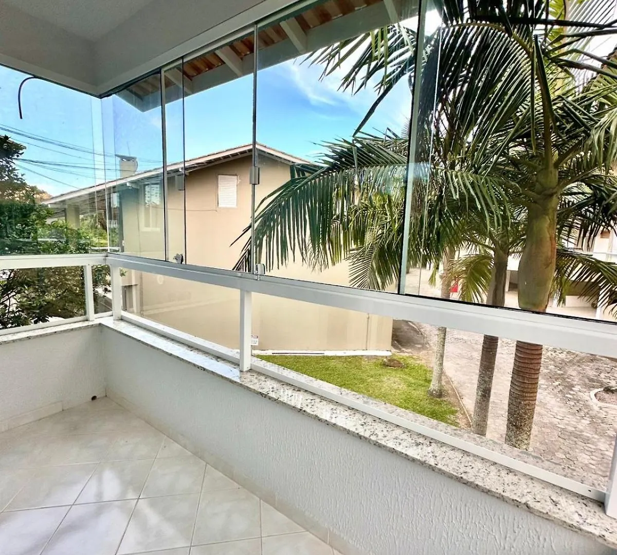 Apartamento Em Condominio Bromelias - Bombinhas Sc 0*,